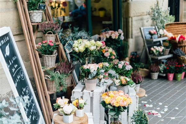 En verden af blomster - din guide til blomsterbutikken